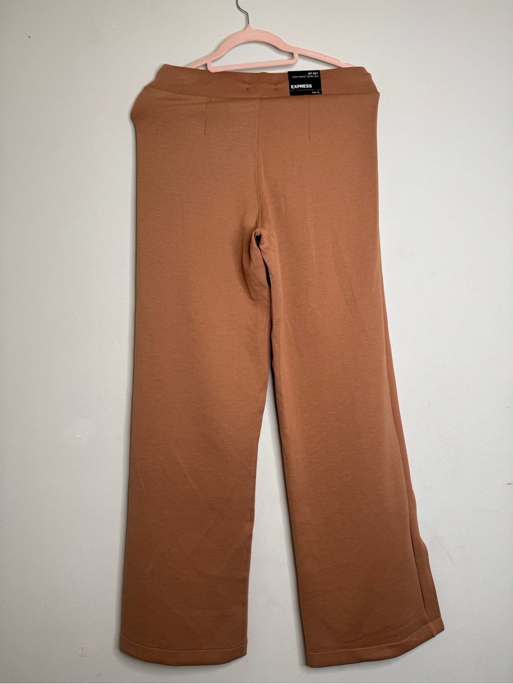 Express Women's Rust-Brown Sleeveless Tank Top & Pants (Matching Set) - Picture 4 of 6